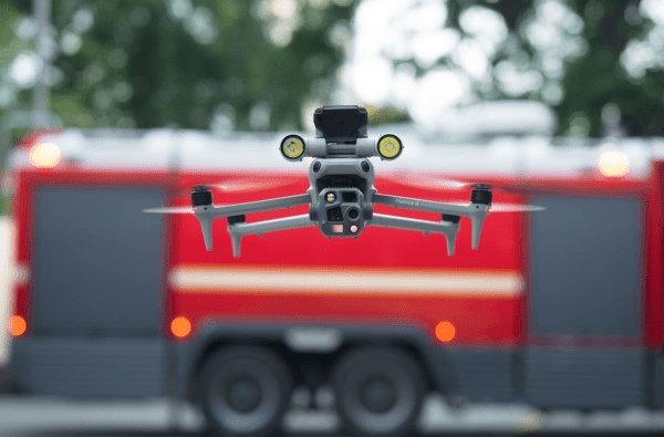 DRON DJI Matrice 4 T z kamerą termowizyjną - obrazek 2