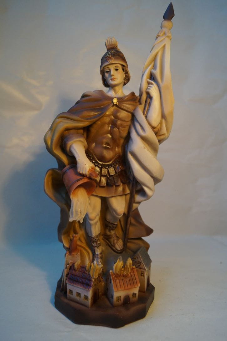 038-1 Figura Św. Floriana 28cm bejcowany