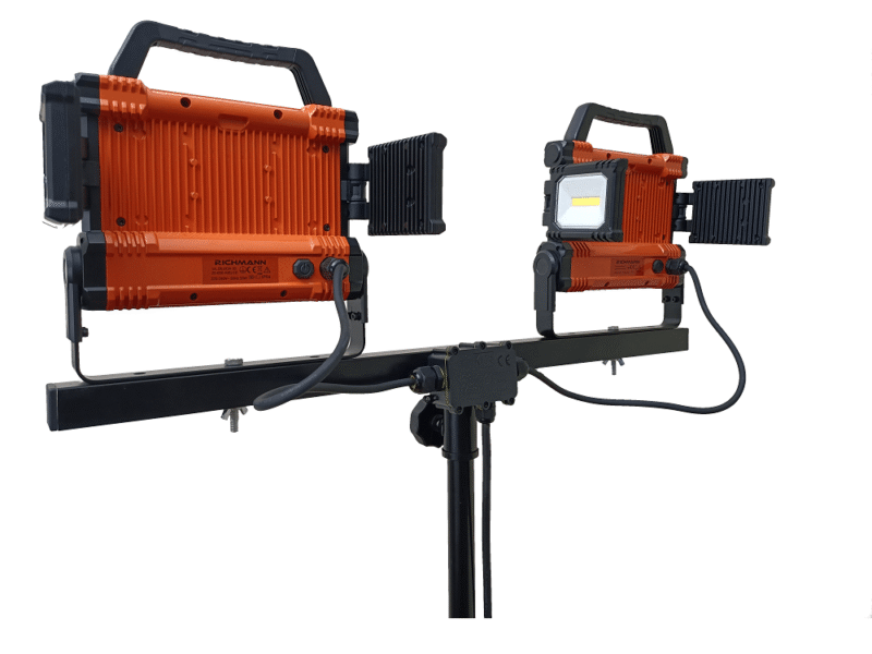 Maszt oświetleniowy STR-140W 2x30W+4x20W