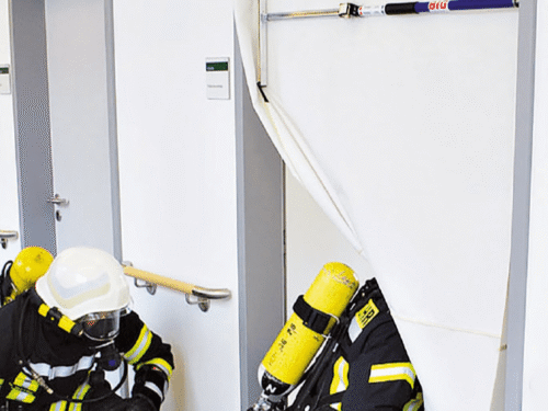 Kurtyna dymowa RRS Pro 70-115