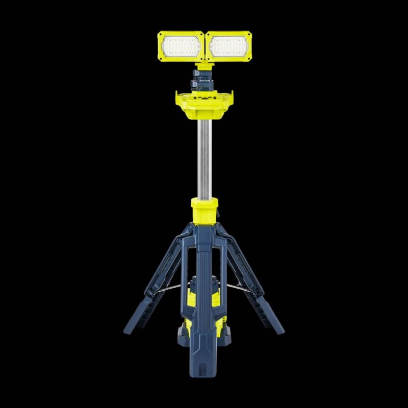 PFL0300-TowerBeam_06-scaled Przenośny system oświetleniowy TOWER BEAM