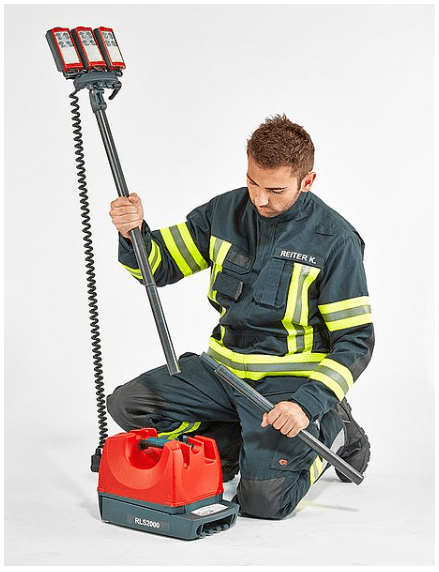 RLS 2000 4 Przenośny, akumulatorowy system oświetleniowy - RLS 2000