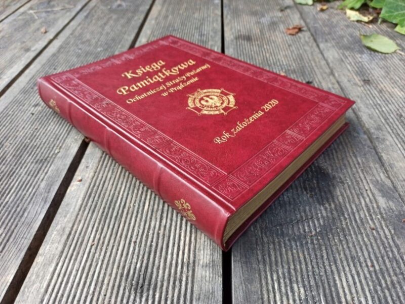 kronika3 Księga pamiątkowa Kronika