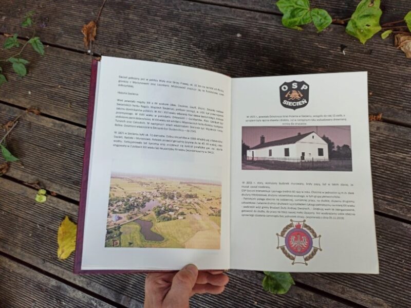 kronika4 Księga pamiątkowa Kronika