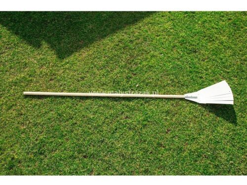 Tłumica metalowa ze stylem drewnianym