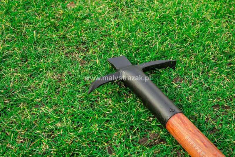 bosak sufitowy ze stylem drewnianym